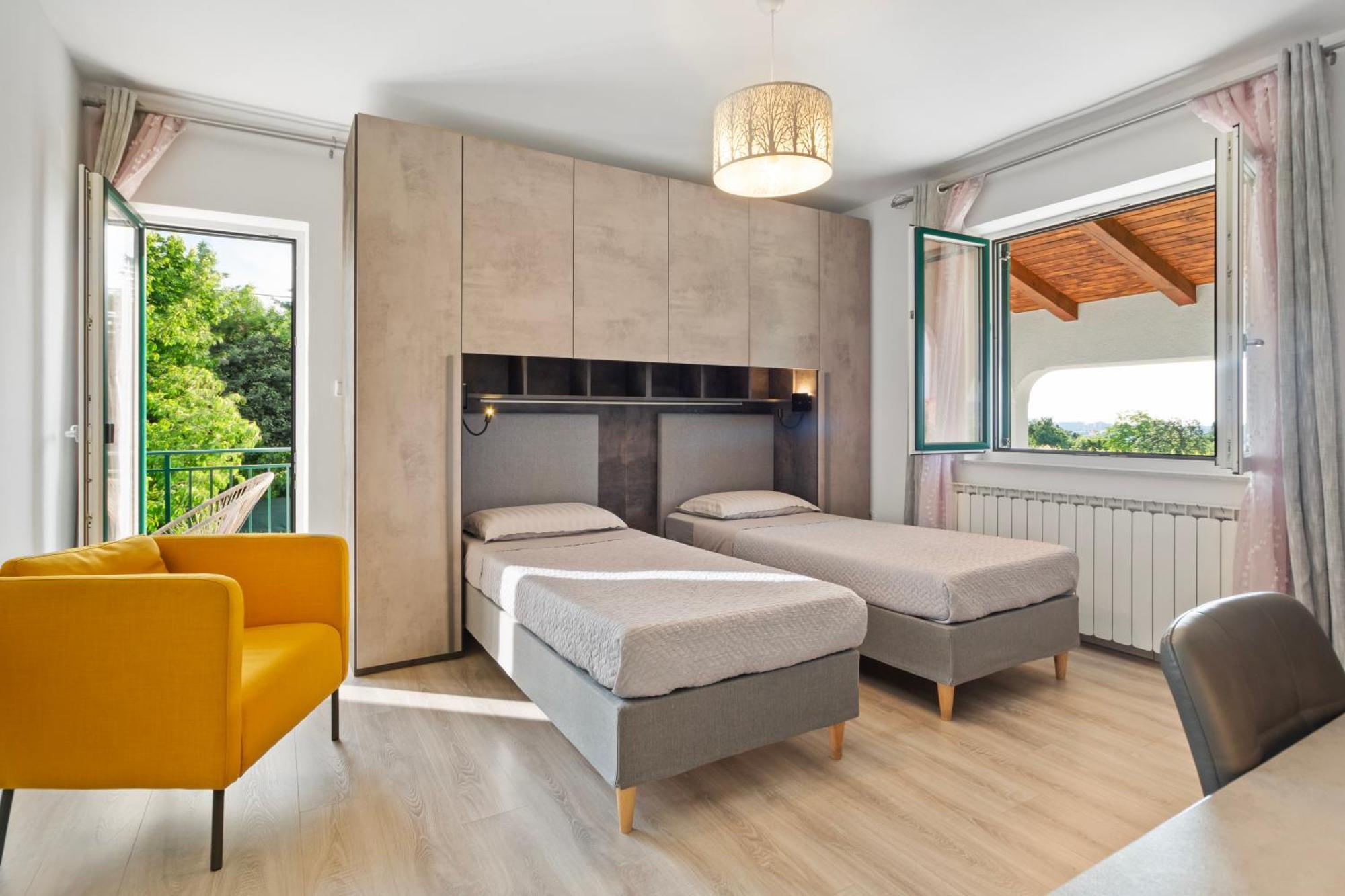 Nat Apartments Копер Экстерьер фото